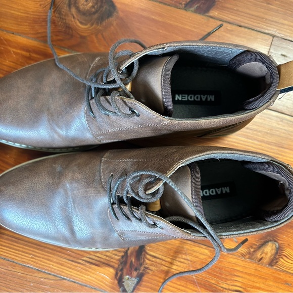 Steve Madden men’s brown leather lace-up high top shoes/boots. Worn twice. - Picture 3 of 6